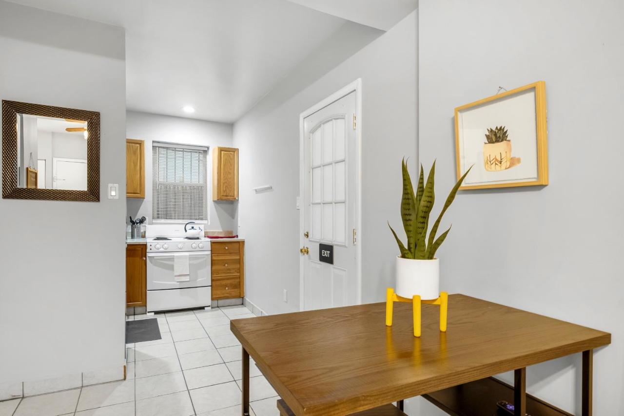 Apartment Private W Cozy Yard Philadelphia